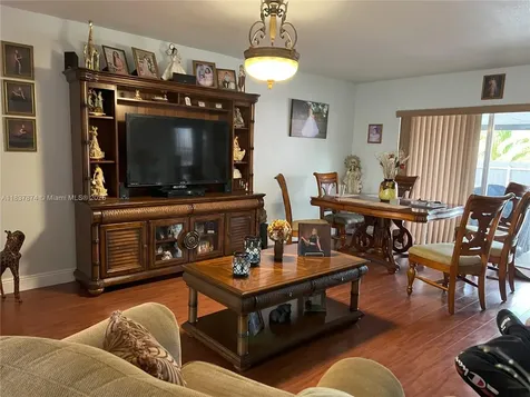 12554 SW 211th Terrace Miami FL 33177