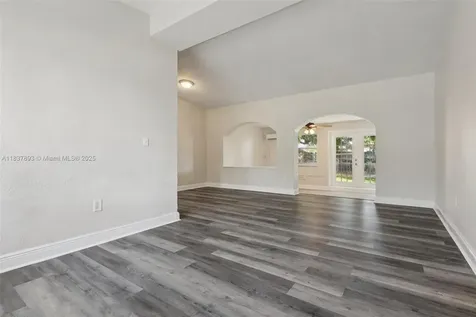 3371 SW 37th Street West Park FL 33023