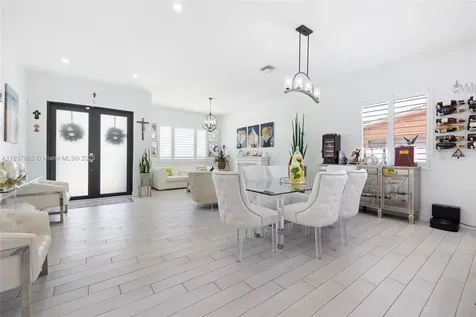 8236 SW 36th Street Miami FL 33155