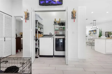 8236 SW 36th Street Miami FL 33155