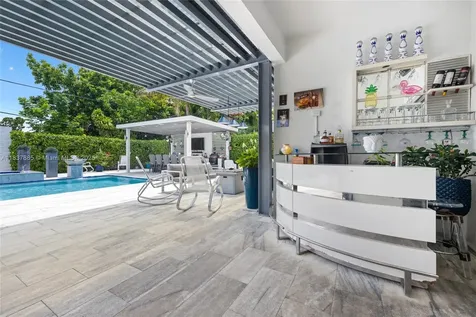 8236 SW 36th Street Miami FL 33155