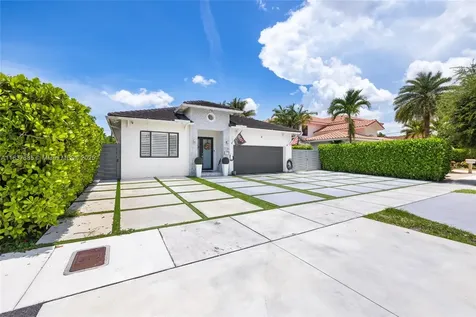 8236 SW 36th Street Miami FL 33155