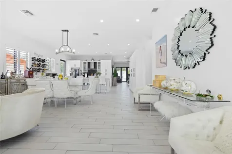 8236 SW 36th Street Miami FL 33155
