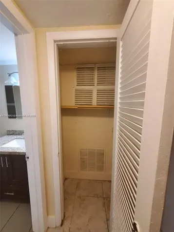1450 NE 191st Street Miami FL 33179
