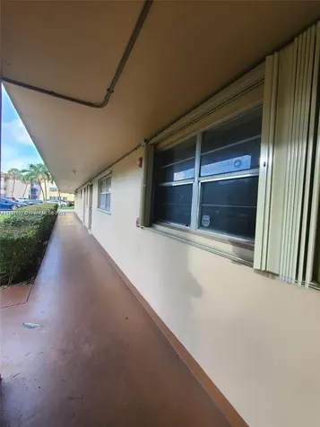 1450 NE 191st Street Miami FL 33179