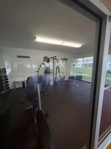 1450 NE 191st Street Miami FL 33179