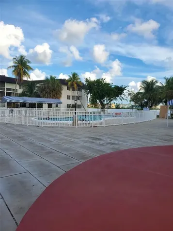 1450 NE 191st Street Miami FL 33179