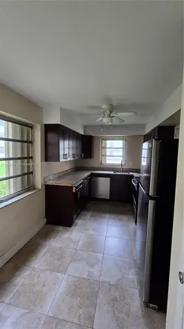 1450 NE 191st Street Miami FL 33179