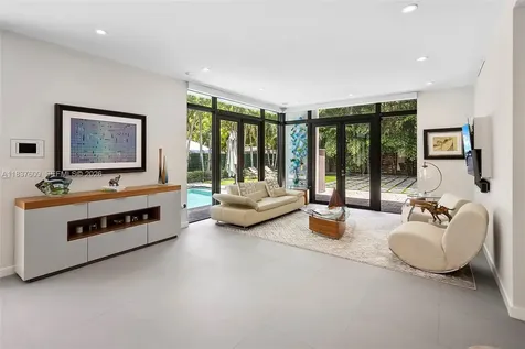 7621 SW 59th Court South Miami FL 33143