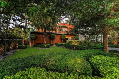 7621 SW 59th Court South Miami FL 33143