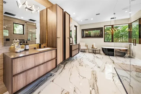 7621 SW 59th Court South Miami FL 33143
