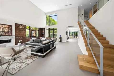 7621 SW 59th Court South Miami FL 33143