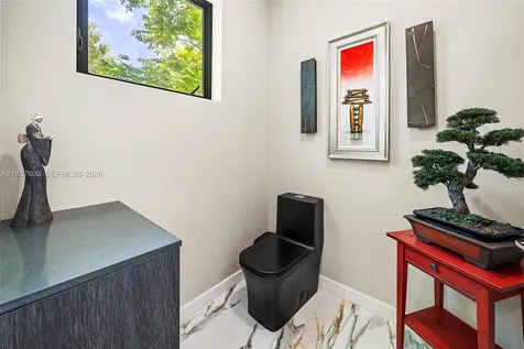 7621 SW 59th Court South Miami FL 33143