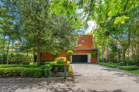 7621 SW 59th Court South Miami FL 33143