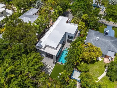 7621 SW 59th Court South Miami FL 33143