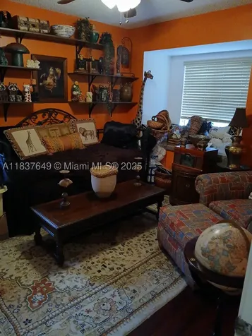 1022 NW 105th Avenue Plantation FL 33322