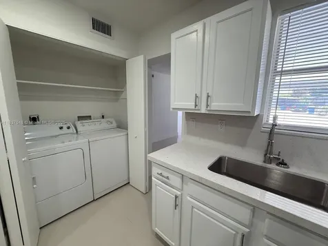 1494 W 34th Street Riviera Beach FL 33404