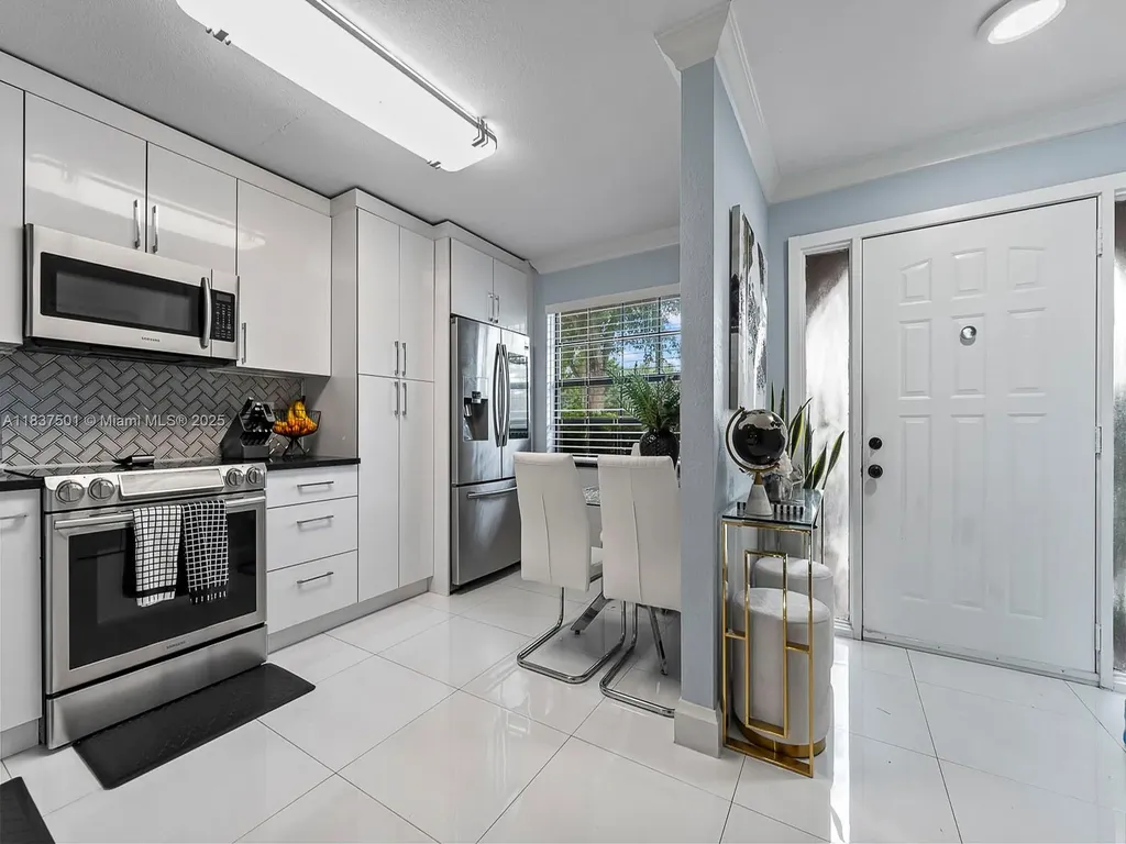 10942 W Sample Road Coral Springs FL 33065