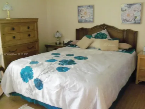165 NE 203rd Terrace Miami Gardens FL 33179