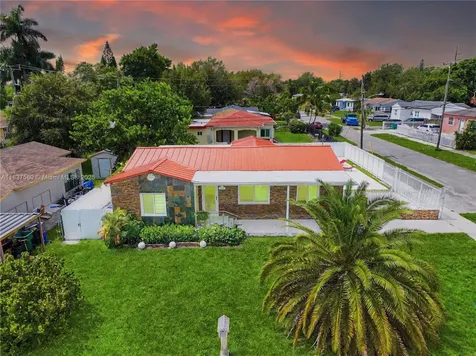 1520 NW 93rd Street Miami FL 33147