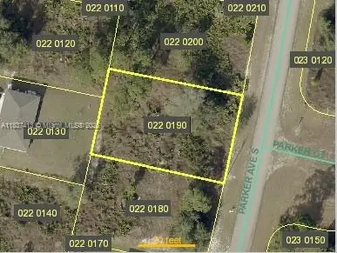 528 Parker Avenue S Lehigh Acres FL 33974