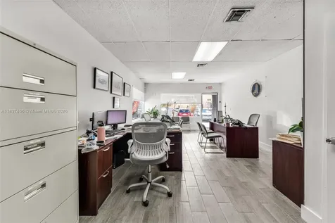 516 NW 57th Avenue Miami FL 33126