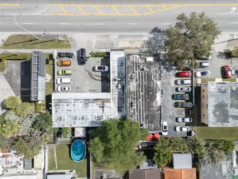 516 NW 57th Avenue Miami FL 33126