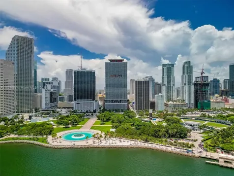 50 Biscayne Boulevard Miami FL 33132