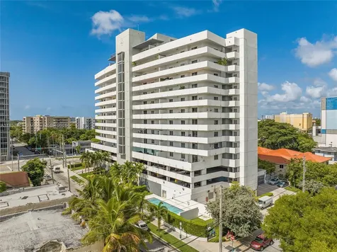 36 NW 6th Avenue Miami FL 33128