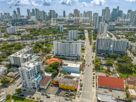 36 NW 6th Avenue Miami FL 33128