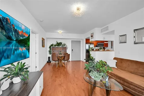 36 NW 6th Avenue Miami FL 33128