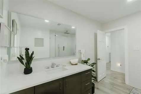 8501 SW 72nd Terrace Miami FL 33143