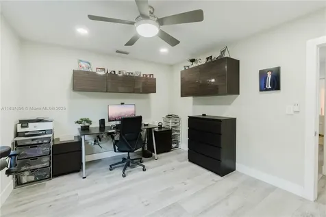 8501 SW 72nd Terrace Miami FL 33143