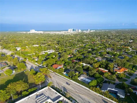 8501 SW 72nd Terrace Miami FL 33143