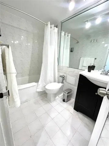 5445 Collins Avenue Miami Beach FL 33140