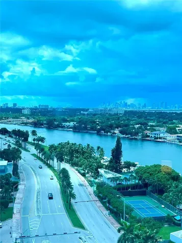 5445 Collins Avenue Miami Beach FL 33140