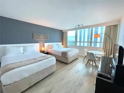 5445 Collins Avenue Miami Beach FL 33140