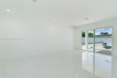 9800 SW 159th Street Miami FL 33157