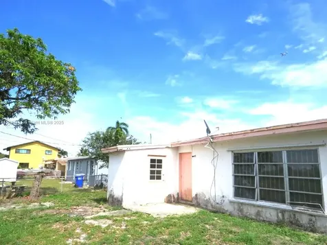 525 NW 16th Street Pompano Beach FL 33060