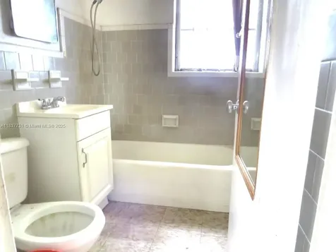 525 NW 16th Street Pompano Beach FL 33060