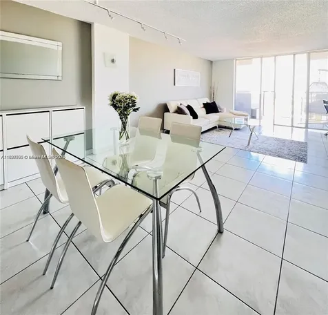 2780 NE 183rd Street Aventura FL 33160