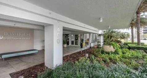 600 NE 27th Street Miami FL 33137