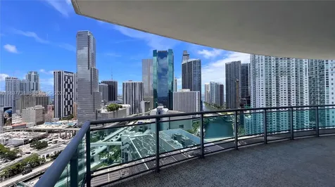 350 S Miami Avenue Miami FL 33130