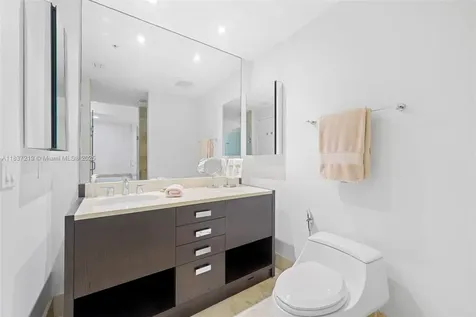 18201 Collins Avenue Sunny Isles Beach FL 33160