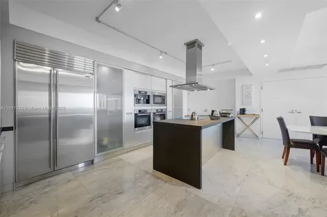 18201 Collins Avenue Sunny Isles Beach FL 33160
