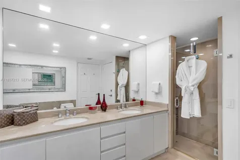1643 Brickell Avenue Miami FL 33129