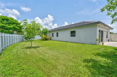 289 SE 31st Avenue Homestead FL 33033