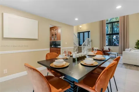 6421 Falconsgate Avenue Davie FL 33331