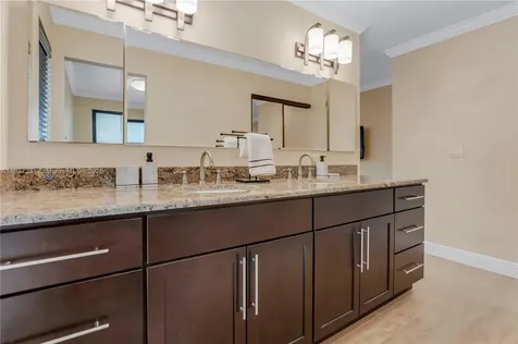 6421 Falconsgate Avenue Davie FL 33331