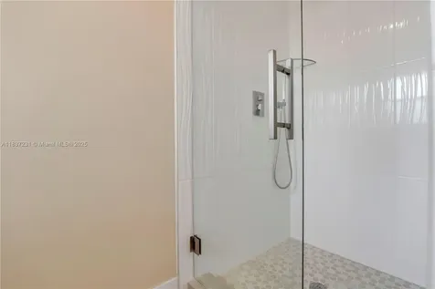 6421 Falconsgate Avenue Davie FL 33331